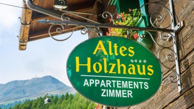 Altes Holzhaus 2