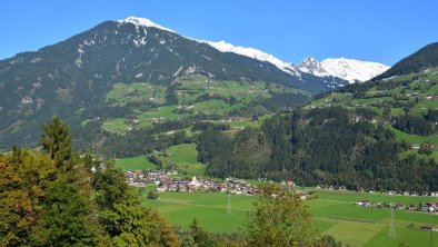 Kaltenbach, Pöllsteinhof, Aussicht