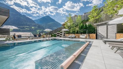 Bergland Sölden Outdoor-Pool