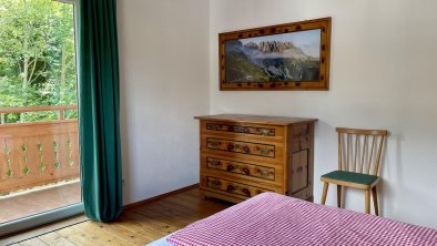 GRÜN Schlafzimmer/ GREEN sleeping room 1-2