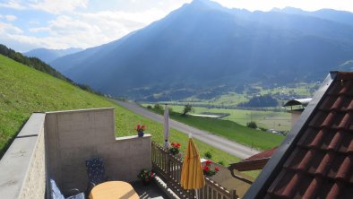 Ausblick-Ferienwohnung-Matrei-Egger-2-3 Personen-(