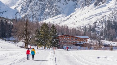 Winter hikes to huts in Tirol, © Achensee Tourismus