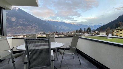 Zillertal-Fuegen-The-View-Ferienwohnung-Kreuzjoch-