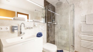 Badezimmer Zimmer 2 + 4