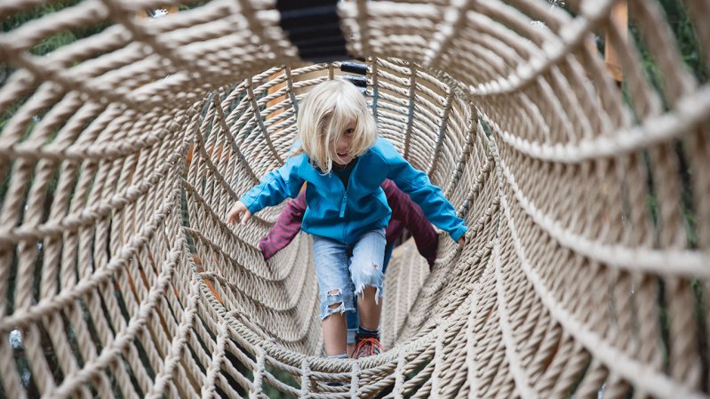 Climbing fun for little ones at Schlick 2000 in Stubai Valley, © Tirol Werbung / Heinzlmeier Bert