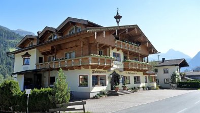 Hotel Metzgerwirt in Hippach in Laimach - Sommer