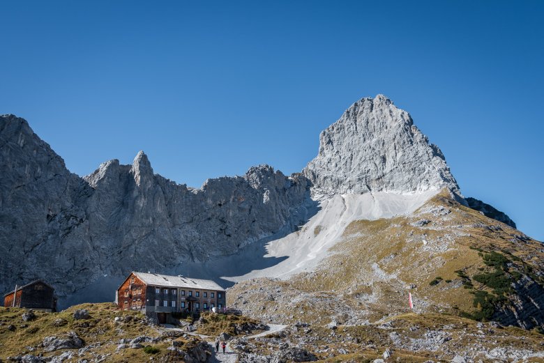 Towered by soaring Lamsenspitze Peak: Lamsenjoch Hut at Karwendel Mountain Range (c) Silberregion Karwendel
, © Silberregion Karwendel