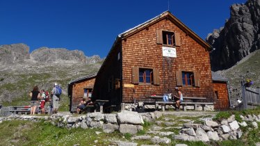 Hermann-von-Barth-Hütte, © Harald Wolf