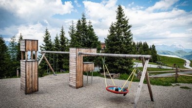 Berghaus Tirol Spielplatz Streif