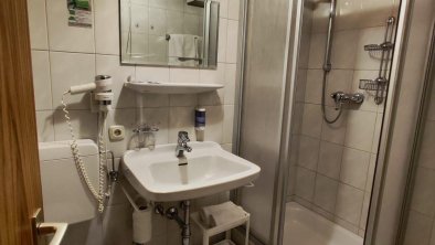 Badezimmer Mitterjager Zimmer 10