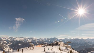 treffpunkt-bergstation-im-hochzillertal.0, © www.schultz-ski.at