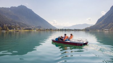Tretbootfahren am Achensee  Pedal boat excursions