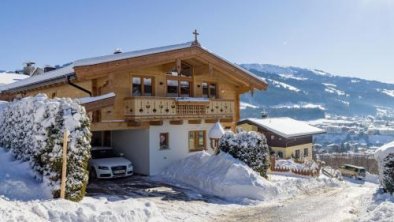 TraumChalet mit Sauna in Kirchberg im Skigebiet Kitzbühel, © bookingcom