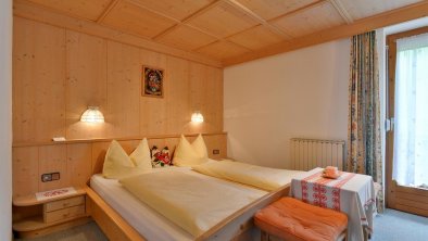 Schlafzimmer 3