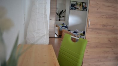 3. Zimmer mit Schiebetür getr. vom Schlafzimmer 2, © Renate Schöpf