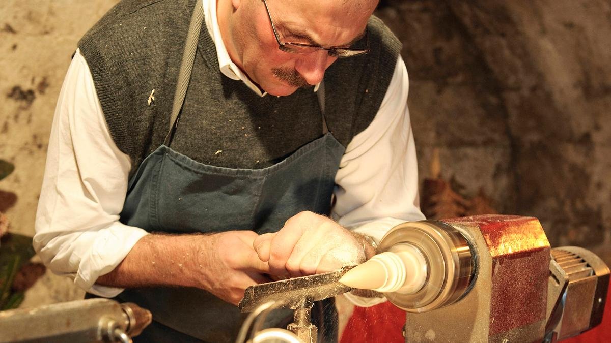 Craftsman at the Kufstein Christmas Market, © Festung Kufstein