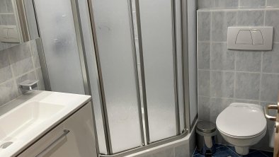 App Typ 4 - Badezimmer mit WC