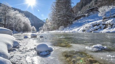 Brandenberger Ache im Winter_Alpbachtal Tourismus_