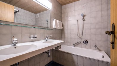 Ferienwohnung Nr. 4 Badezimmer