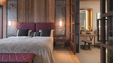 Schlafzimmer_Panorama_Suite_Deluxe_Interalpen_Hote, © Interalpen-Hotel Tyrol