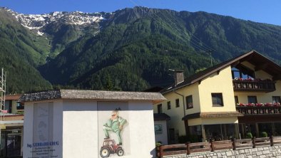 Blick Richtung Süd/Westen auf die Stubaier Alpen