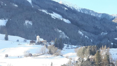 Ausblick Richtung Nikolauskirche Winter