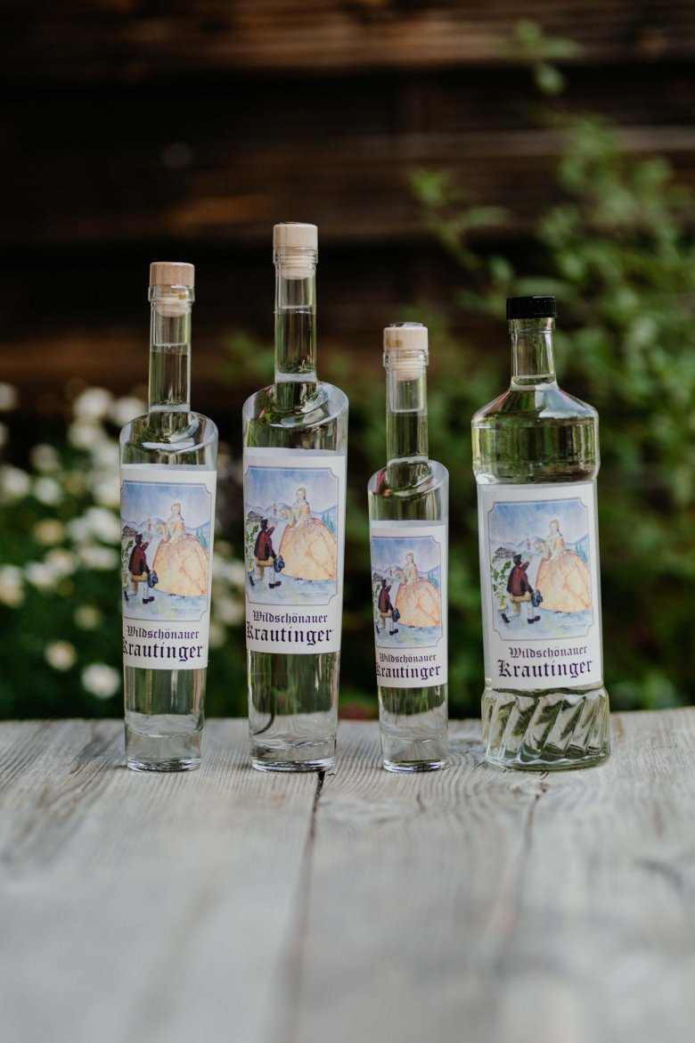 The Krautinger (turnip schnapps) distilled at the Steinerhof has a label showing Empress Maria Theresia.