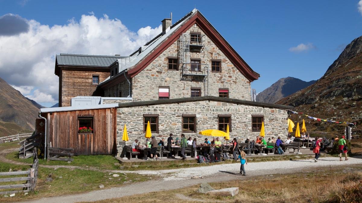 Franz Senn, who died in Neustift in 1884 and is buried in the village, was a priest and founding father of tourism in the Stubaital Valley. He was among the original members of the German Alpine Club and one of the first to realise the key role that tourism would play in Tirol’s future. Today there is a mountain hut in the valley named after him., © Tirol Werbung/Markus Jenewein