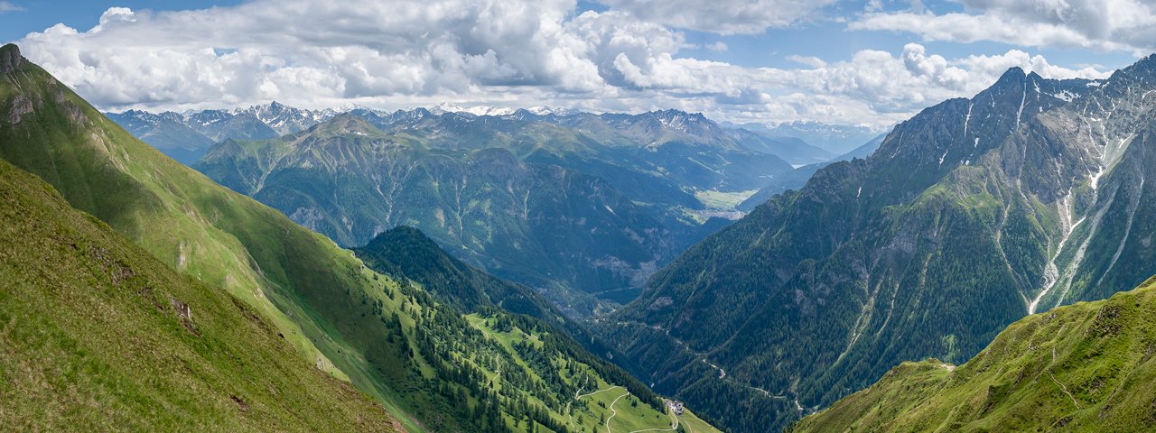 View from the top of the Muttakopf mountain, © Sebastian Höhn