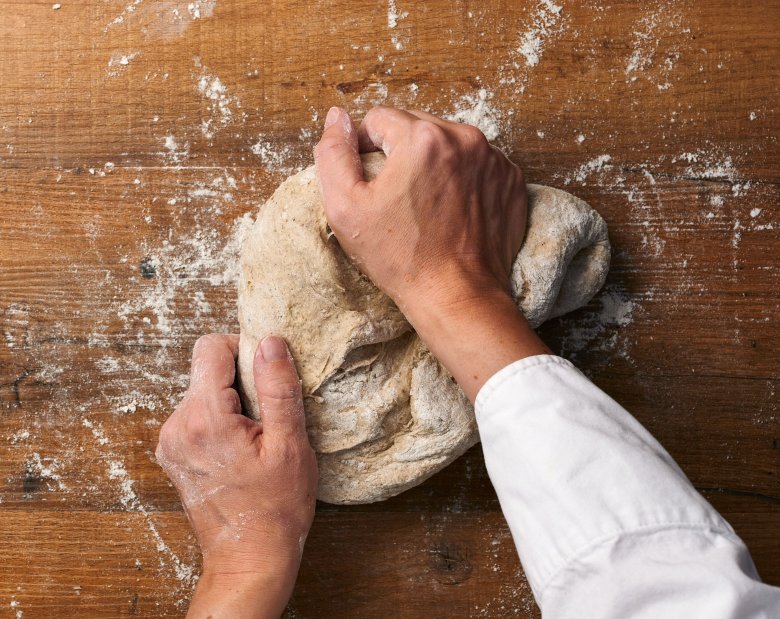 Step 4:&nbsp;Knead the dough thoroughly, first in the bowl and then on a work surface.