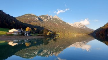 Unser Haus direkt am See