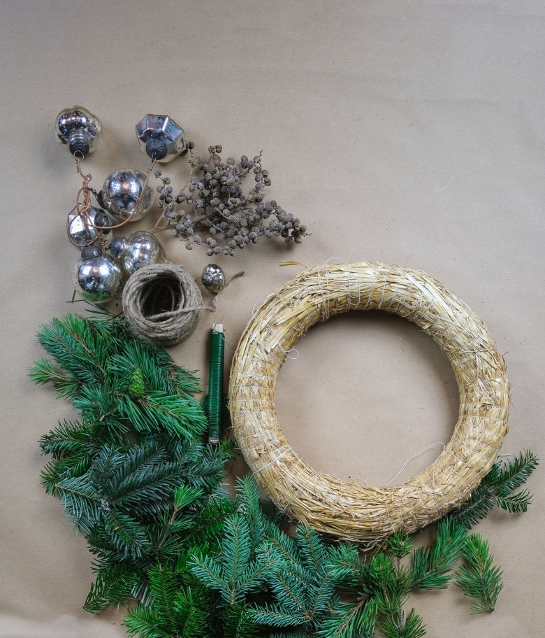 Make Your Own Advent Wreath: Step-By-Step Instructions | Blog.Tirol