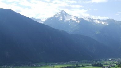 View to the Ahornspitze