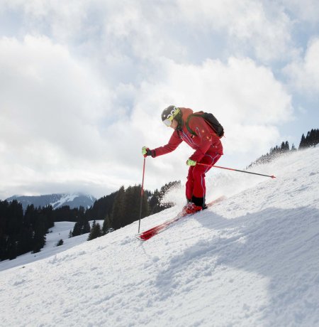 Andreas Eisenmann in the SkiWelt Wilder Kaiser Brixental ski resort, © Tirol Werbung/Bert Heinzlmeier