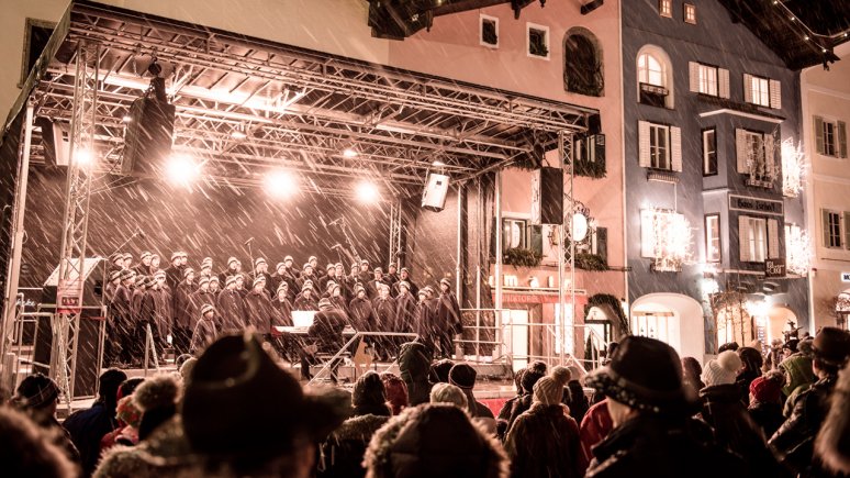 The Wilten Boys’ Choir at the Kitzbühel Christmas Market  , © Michael Werlberger