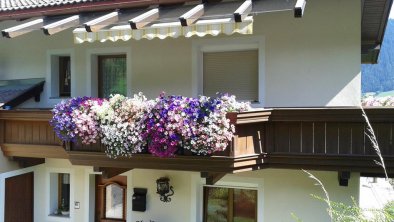 Haus mit Blumen