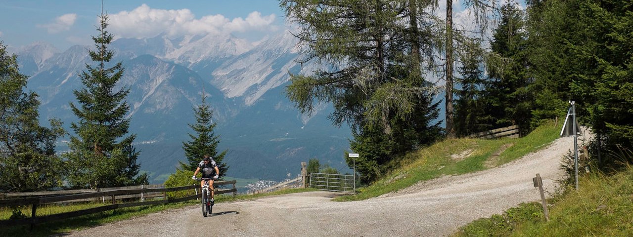 Mountain biking in the Hall-Wattens region, © Tirol Werbung/Jörg Koopmann