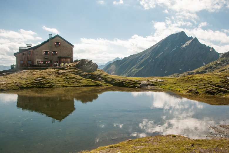 The Sudetendeutsche H&uuml;tte has a claim to being one of the most beautiful of Tirol&#39;s many mountain huts.