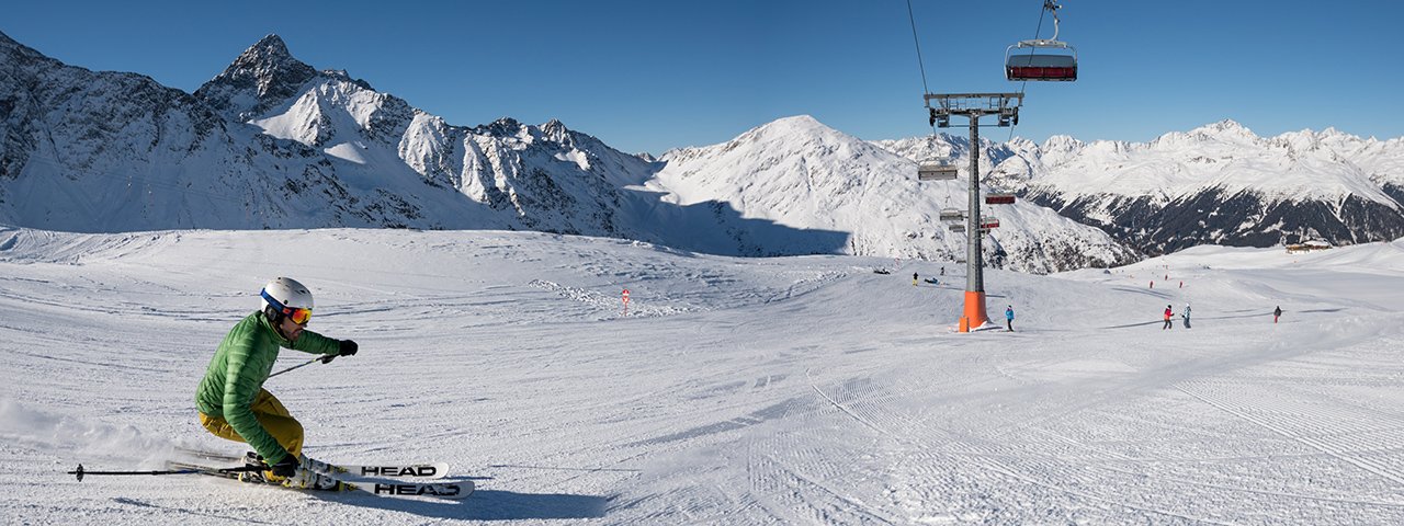 Towered by lofty Hohe Tauern Mountain Range: The St. Jakob Ski Resort Winter Opening Days, © Martin Glantschnig