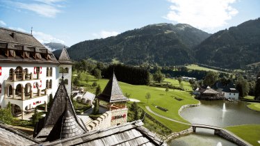 Resortansicht Blick Golfhaus, © A-ROSA Kitzbühel
