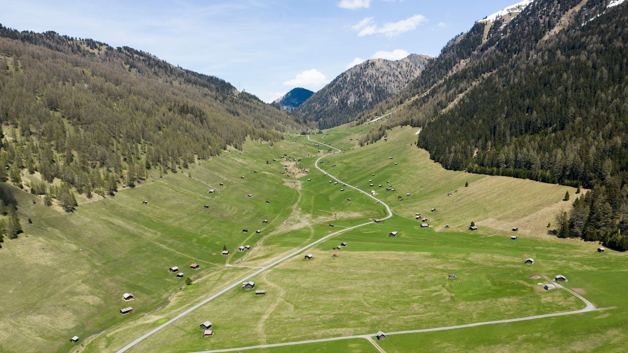 Wooden huts in the Pfundser Tschey valley, © Tirol Werbung/Mario Webhofer