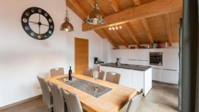 Luxury penthouse in Brixen im Thale with Parking, © bookingcom