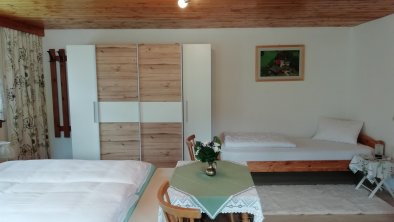 Schlafzimmer 3 Zusatzbett  FW 1