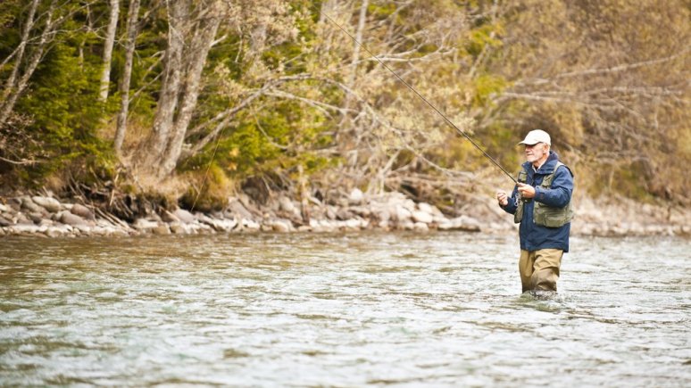 Flyfishing in the Defreggental Valley, © TVB Osttirol