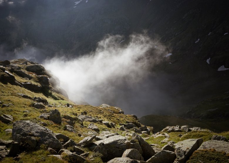 The mist slowly clears to reveal fabulous views.
