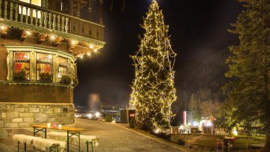Advent_Familie_Stanzertal, © TVB St. Anton am Arlberg/Die West