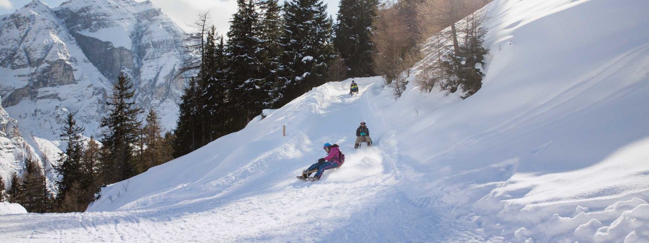 The Elfer-Pinnistal toboggan run in the Stubai Valley, © Tirol Werbung/Bert Heinzlmeier