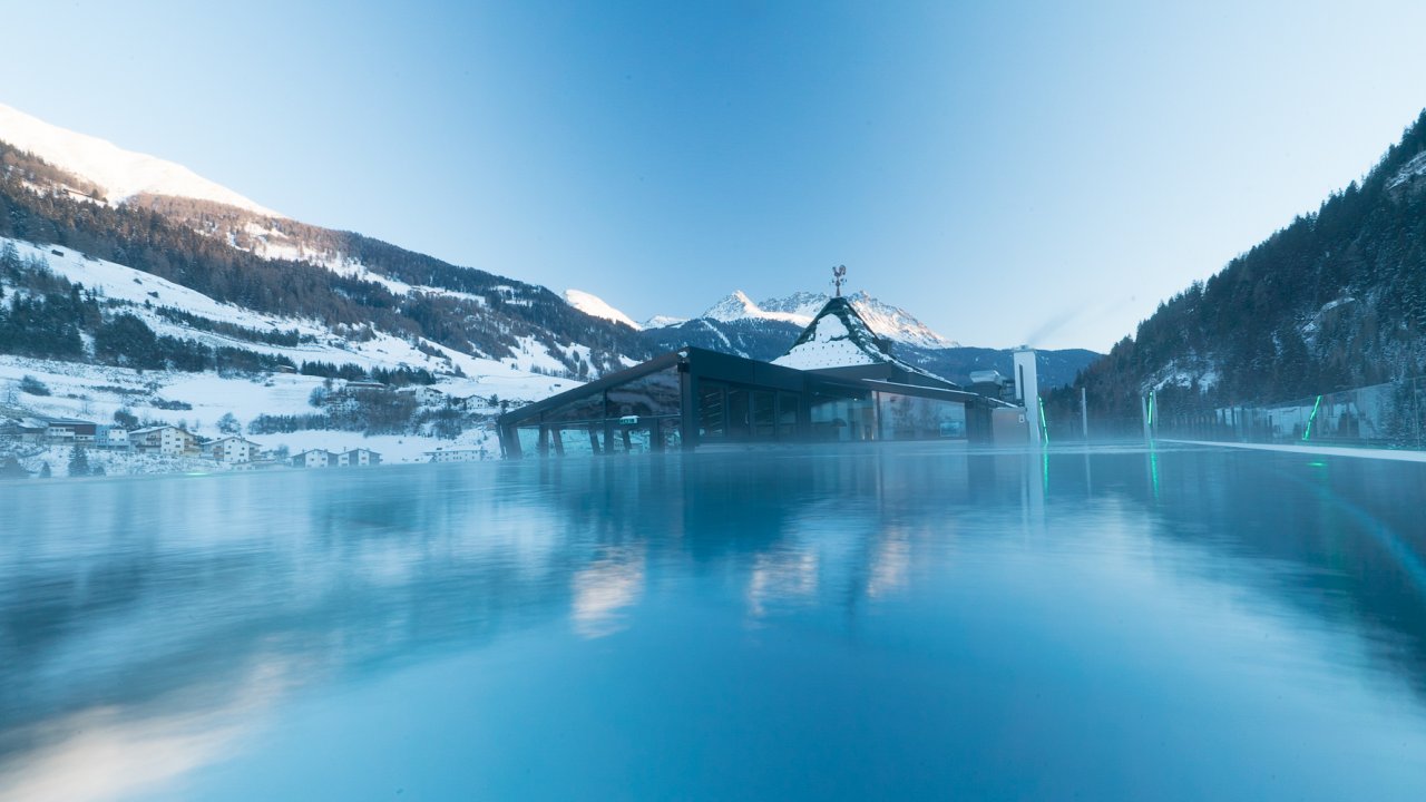 Sky pool at the Mein Almhof hotel in Nauders, © Mein Almhof