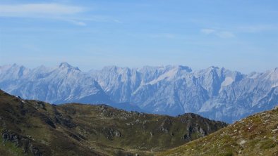 unsere HÜtte ist Ausganspunkt vieler Wanderungen, © Alpin-Ferienwohnungen Hochzillertal