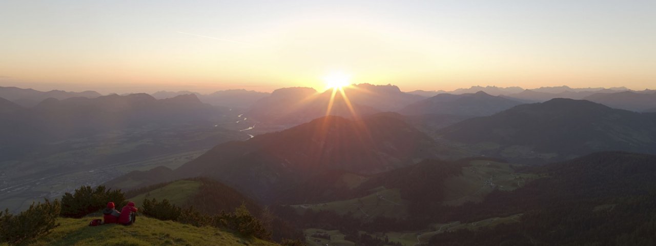 Sunrise from the top of the Gratlspitze mountain, © Alpbachtal Seenland Tourismus / Sedlak Matthias
